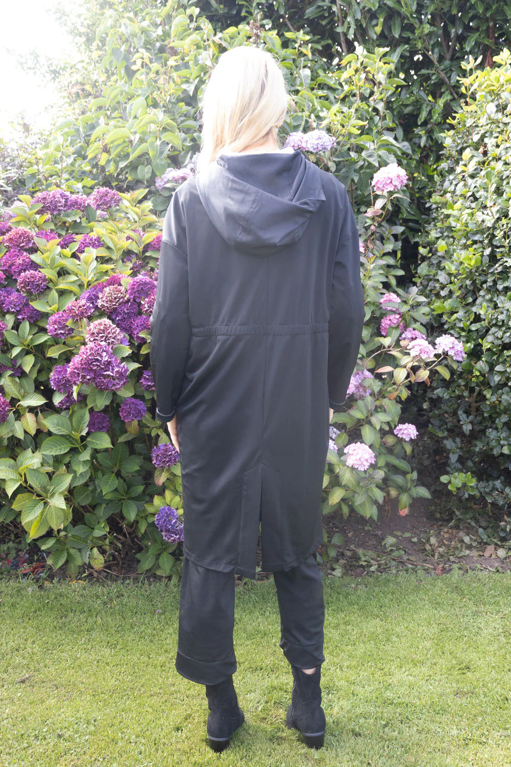 No2mor0 Aphrodite Lightweight Duster Black