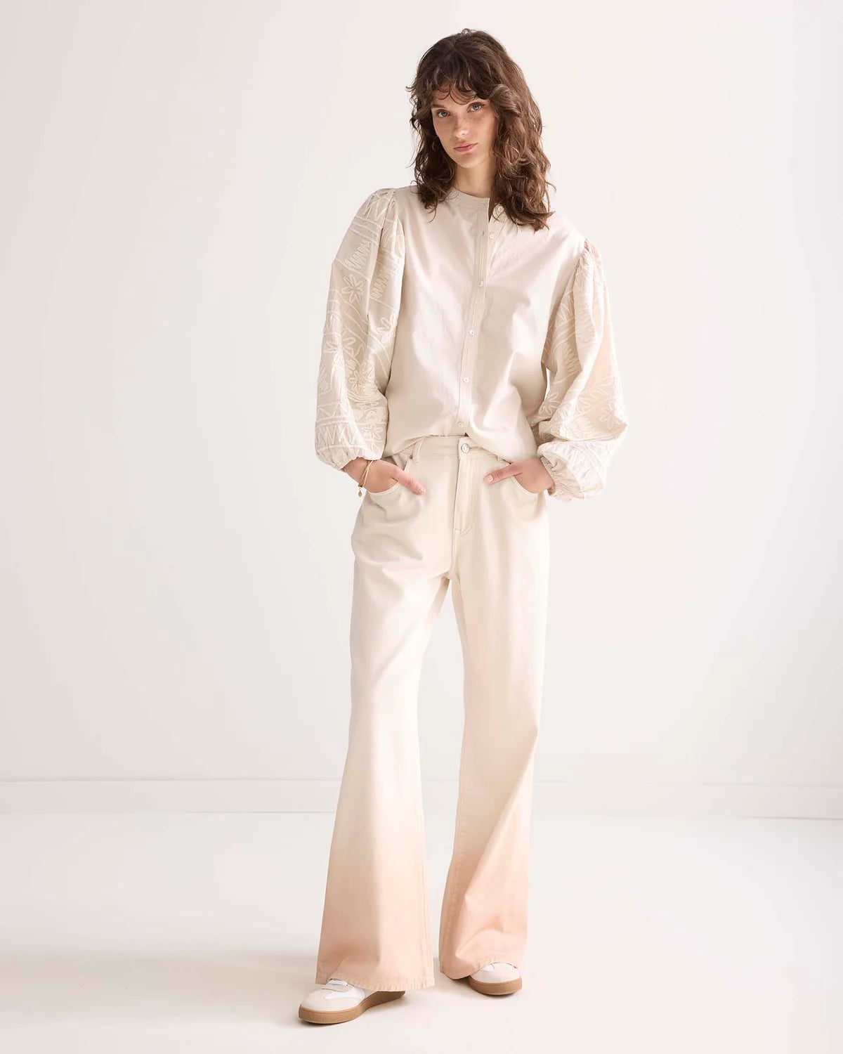 Summum Woman BLOUSE WITH EMBROIDERED SLEEVES