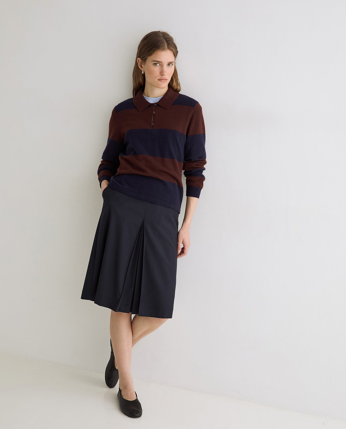 Yerse STRIPED FINE-KNIT POLO SWEATER
