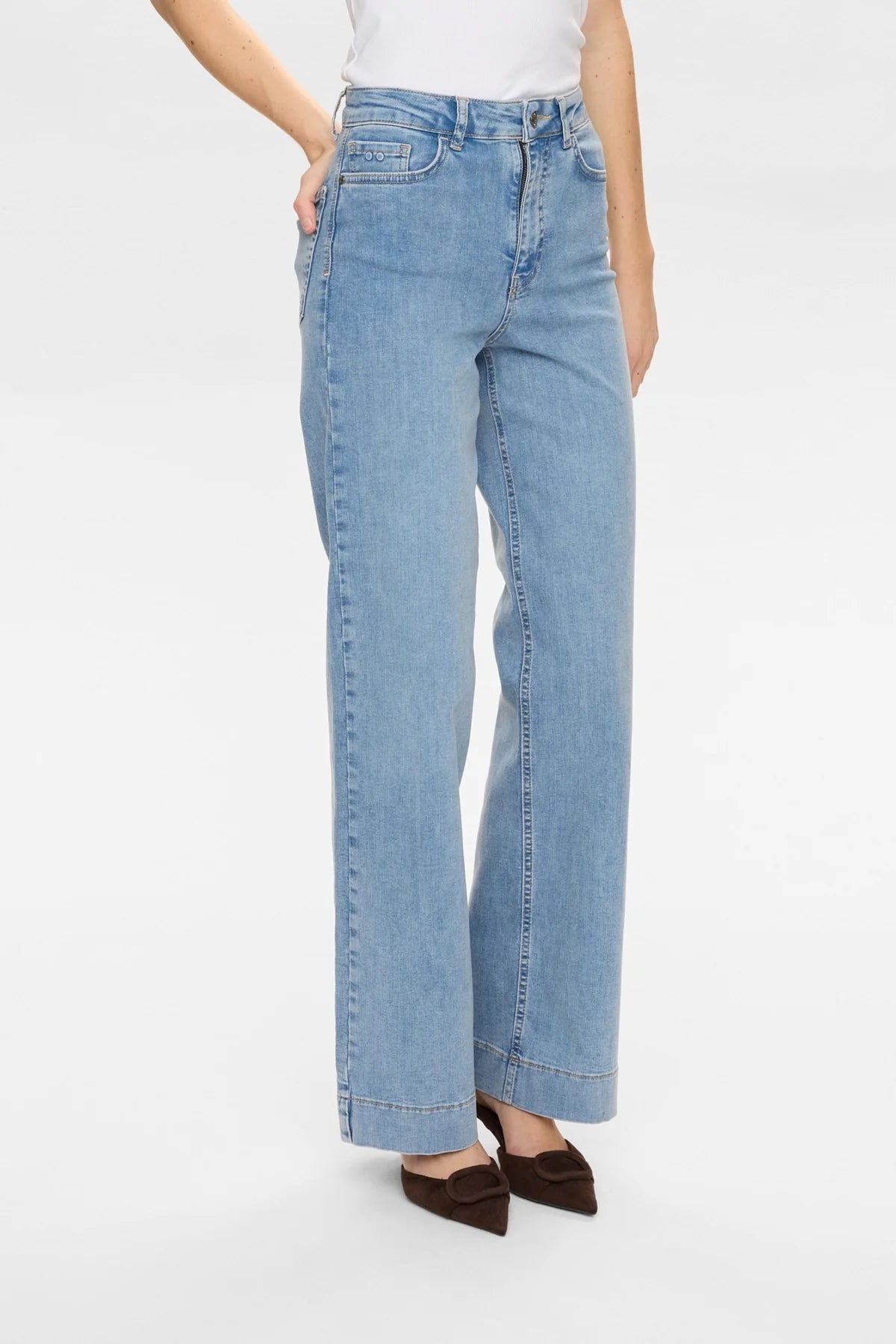 Numph NUPARIS HR WIDE JEANS - P3019 - Light B. Stonewash Denim