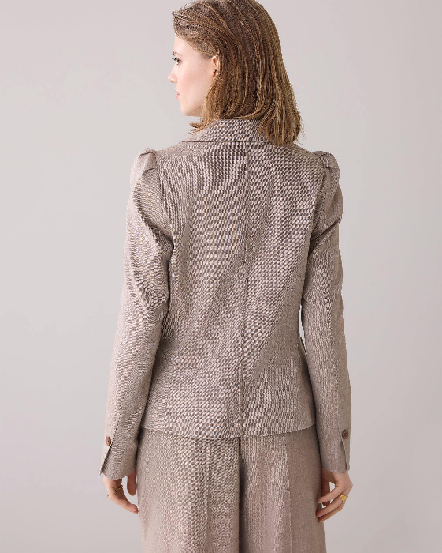 Summum Woman TAILORED BLAZER IN A LINEN BLEND