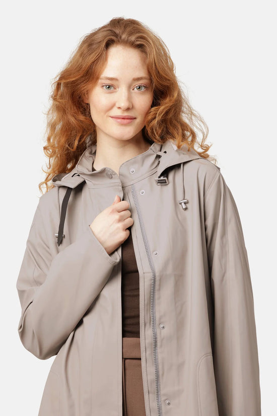 Load image into Gallery viewer, Ilse Jacobsen Light Raincoat - Atmosphere

