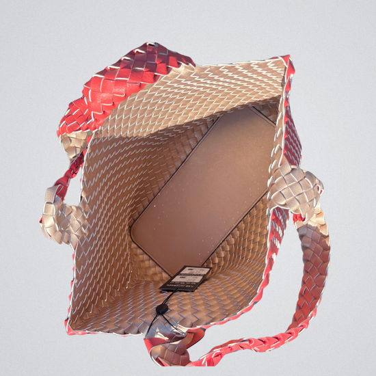 Load image into Gallery viewer, Ilse Jacobsen Bag08/Durbarry Metallic Rose
