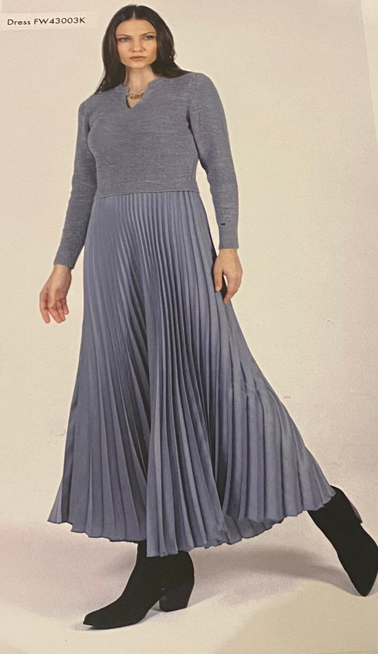 Aggèl Knitted pleated dress