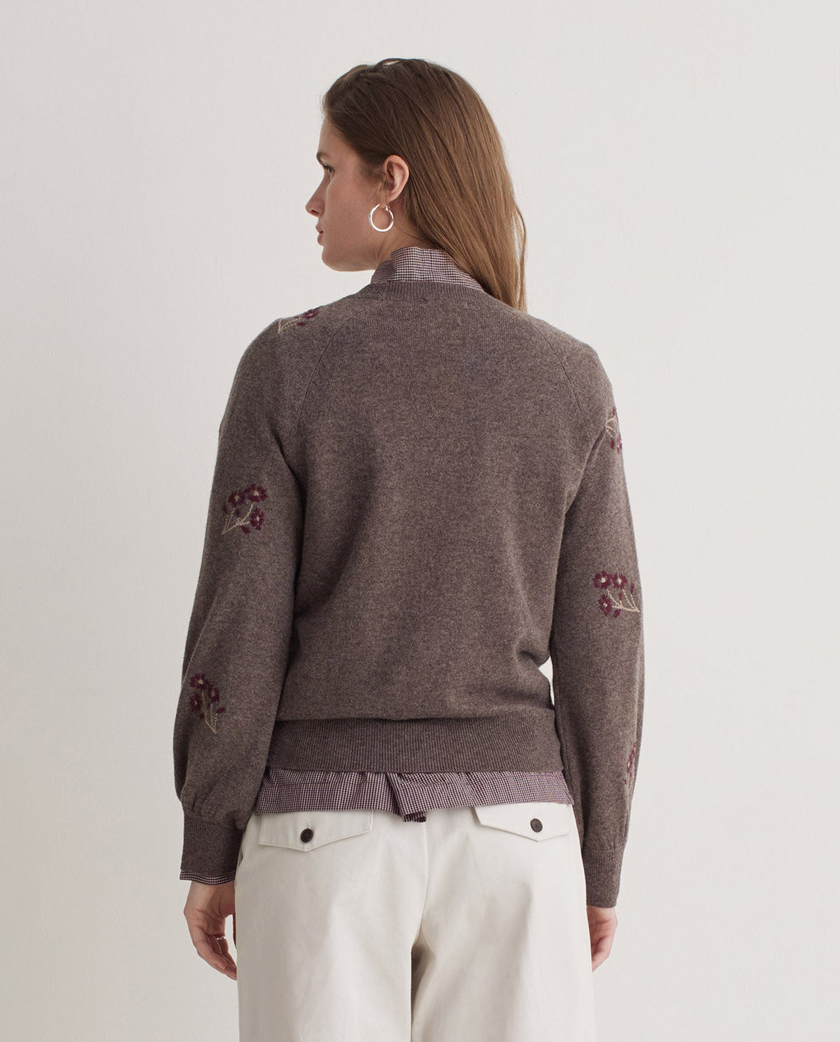 Yerse WOOL-BLEND SWEATER WITH EMBROIDERED FLOWERS
