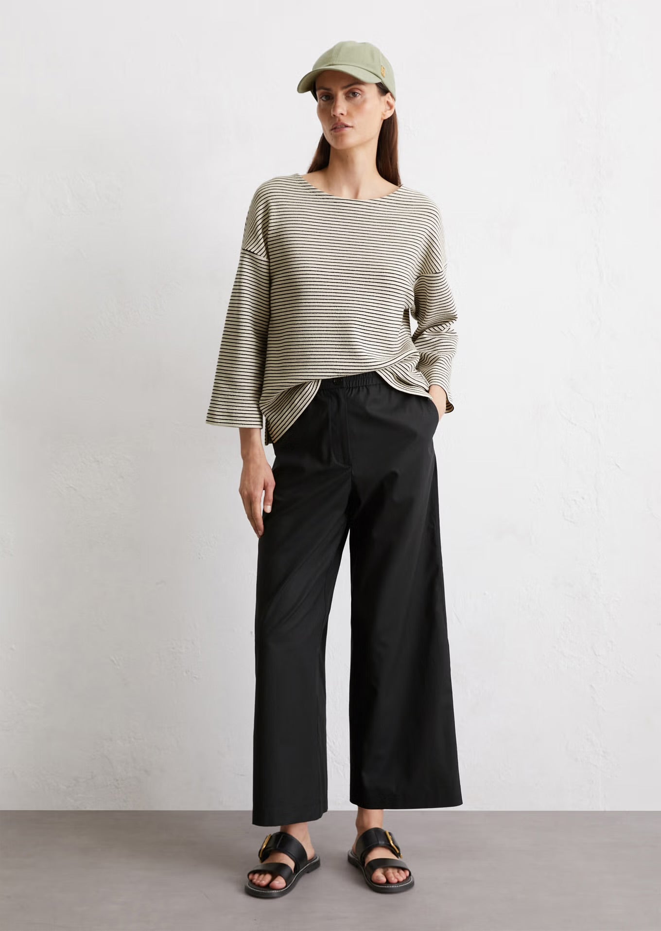 Marc O Polo  RELAXED PANTS MADE FROM TENCEL™ LYOCELL WITH ORGANIC COTTON