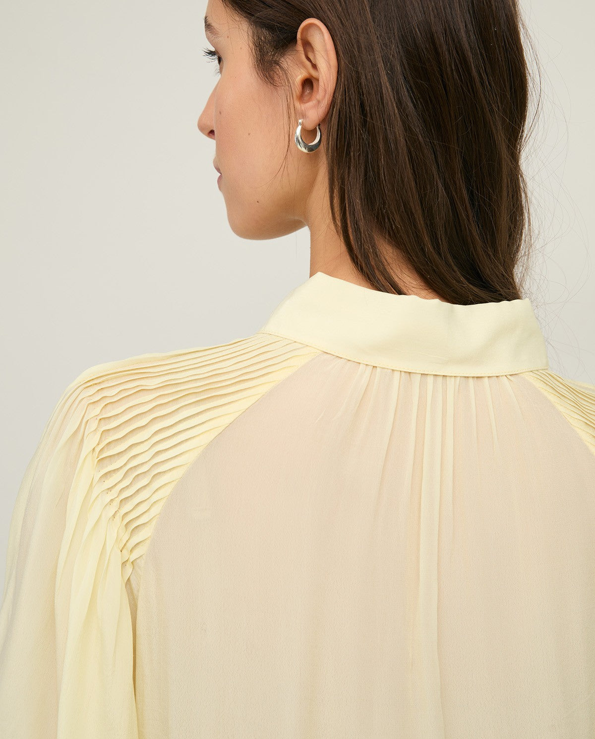 Yerse ROMANTIC BLOUSE WITH EMBROIDERY