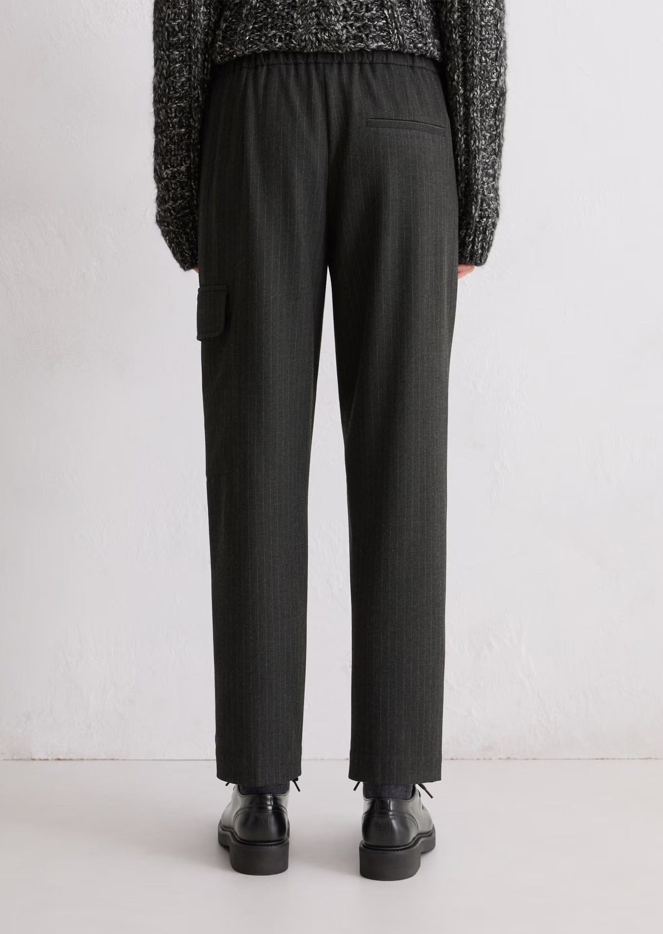 Marc O Polo RELAXED PINSTRIPE FLANNEL TROUSERS MADE FROM A SOFT POLYESTER-VISCOSE BLEND