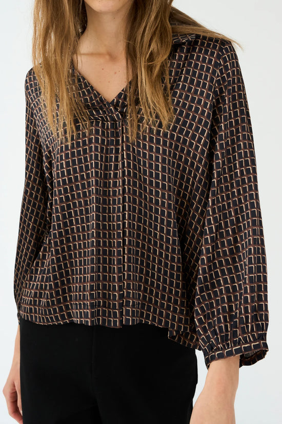 Pieszak PD-Gaya V-Neck Blouse