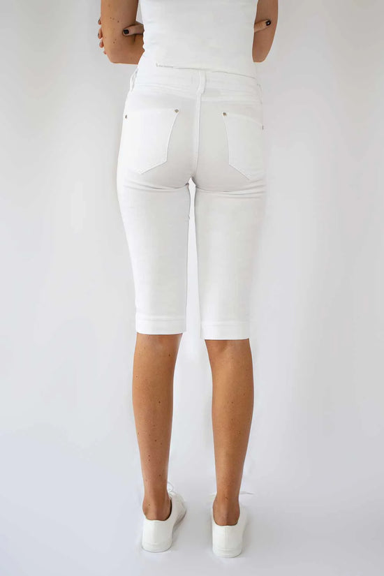 Load image into Gallery viewer, No2mor0 REMI SHORTS WHITE
