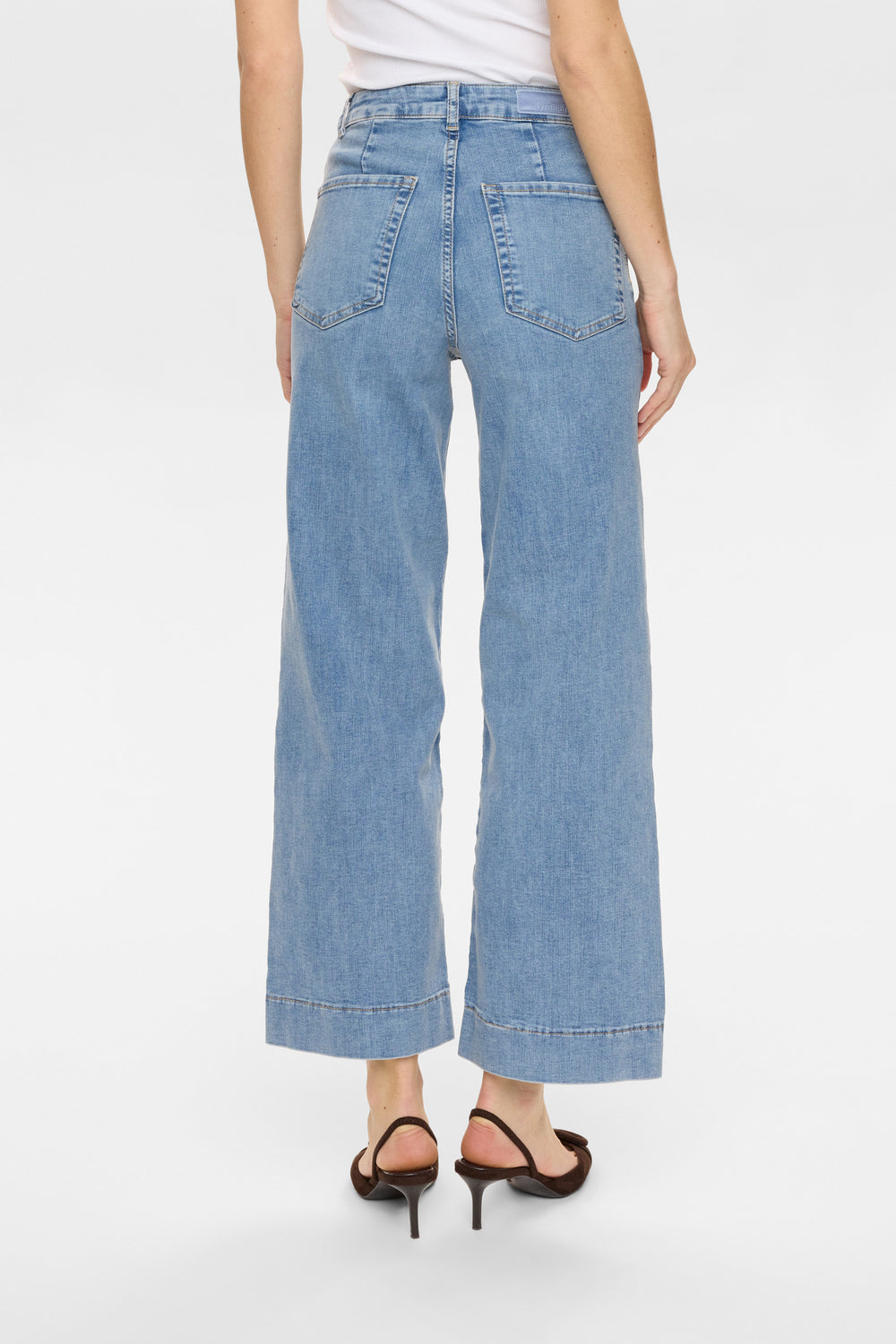 Numph NUPARIS HR WIDE JEANS - P3019 - Light B. Stonewash Denim