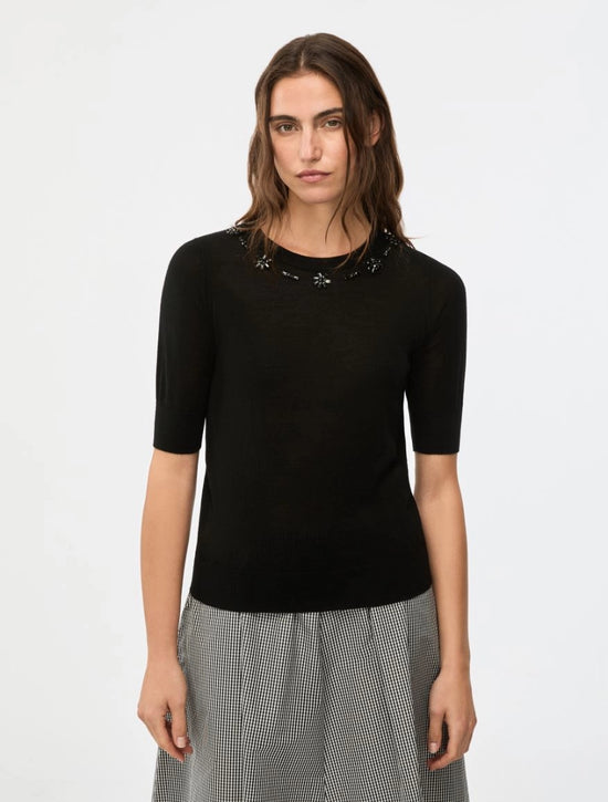 I Blue EMBROIDERED SWEATER Black