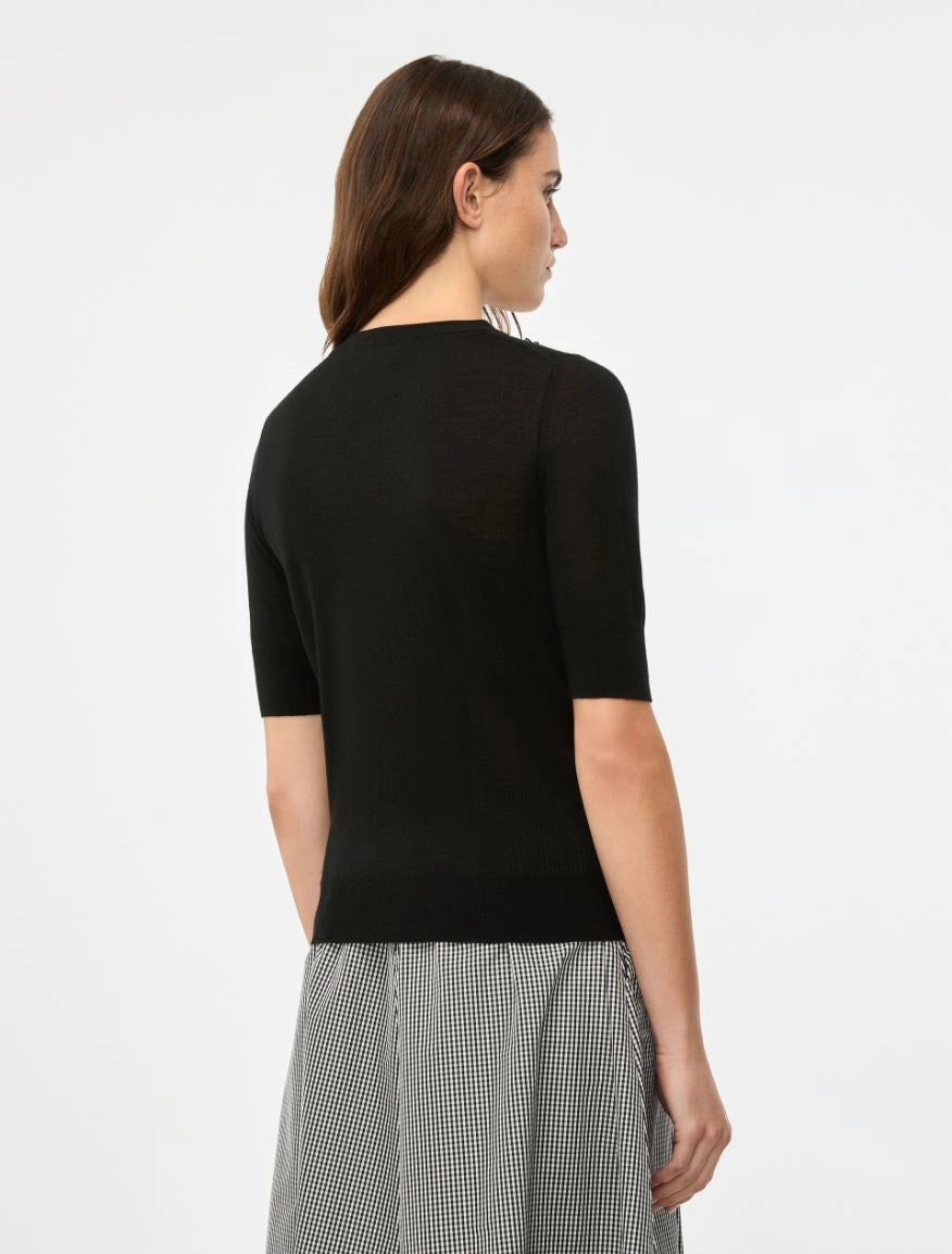 I Blue EMBROIDERED SWEATER Black