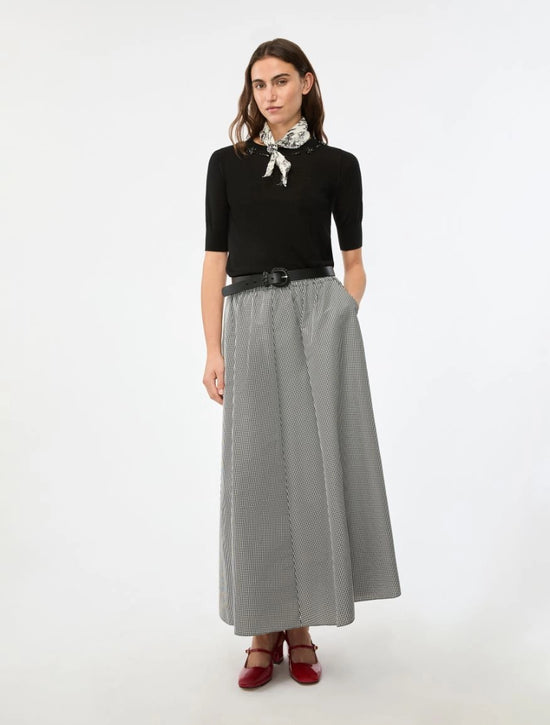 I Blue EMBROIDERED SWEATER Black