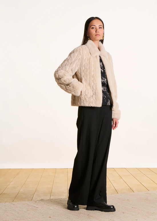 La Fee Maraboutee Short ecru coat with faux fur