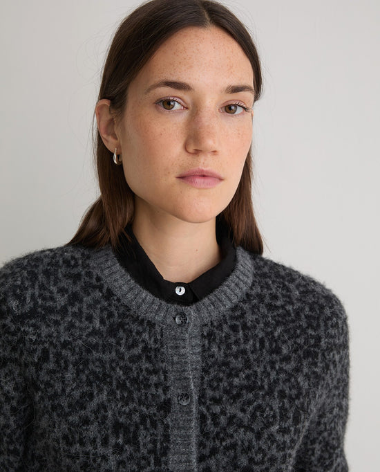 Yerse GREY LEOPARD-PRINT CARDIGAN