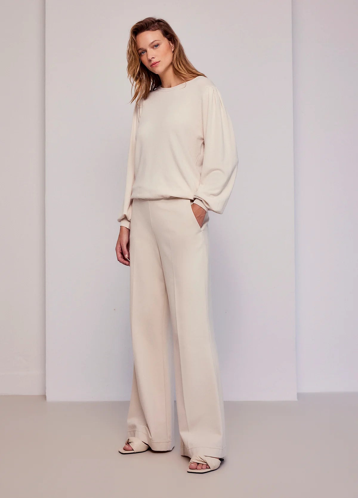Summum Woman BOOT CUT PUNTO MILANO TROUSERS Ivory