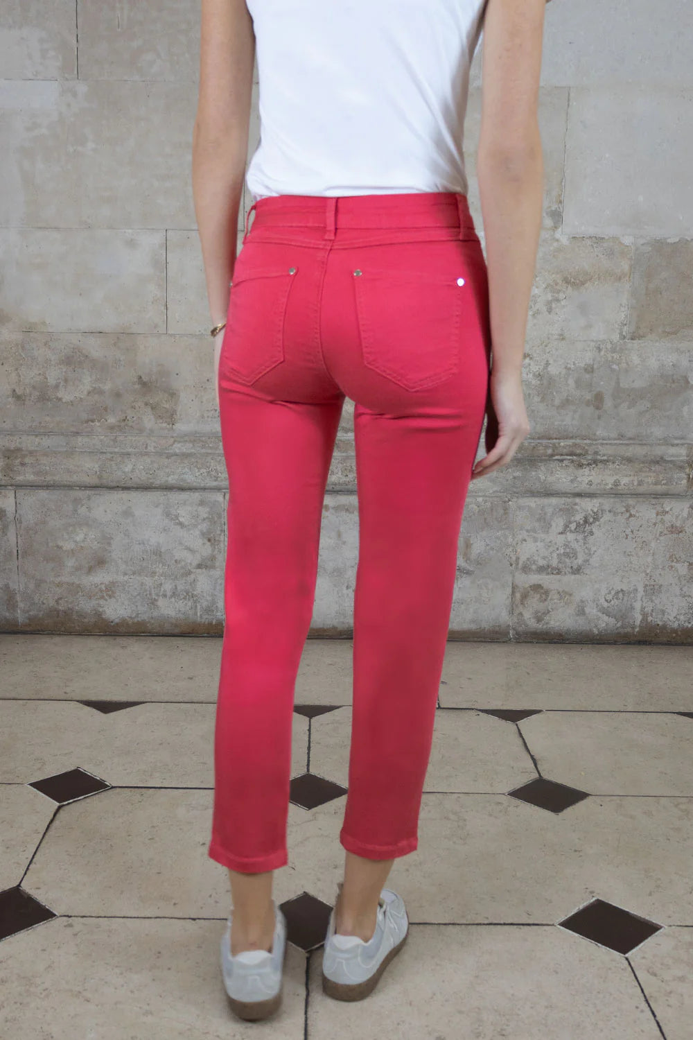 No2mor0 Unity 3/4 Tencel Trouser - 25" Leg
Raspberry