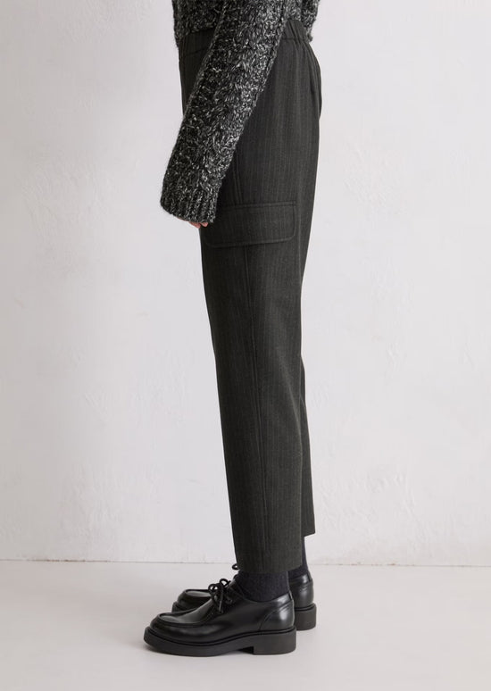 Marc O Polo RELAXED PINSTRIPE FLANNEL TROUSERS MADE FROM A SOFT POLYESTER-VISCOSE BLEND