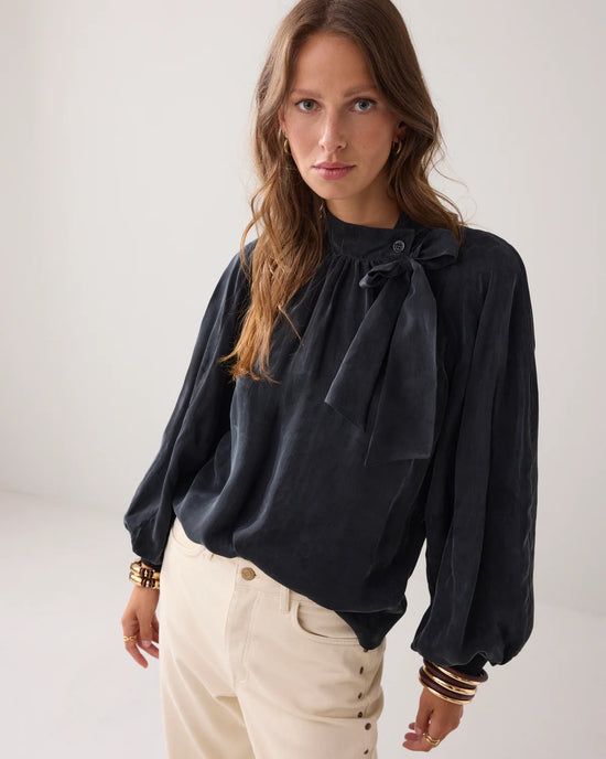 Summum Woman WIDE BOWTIE TOP