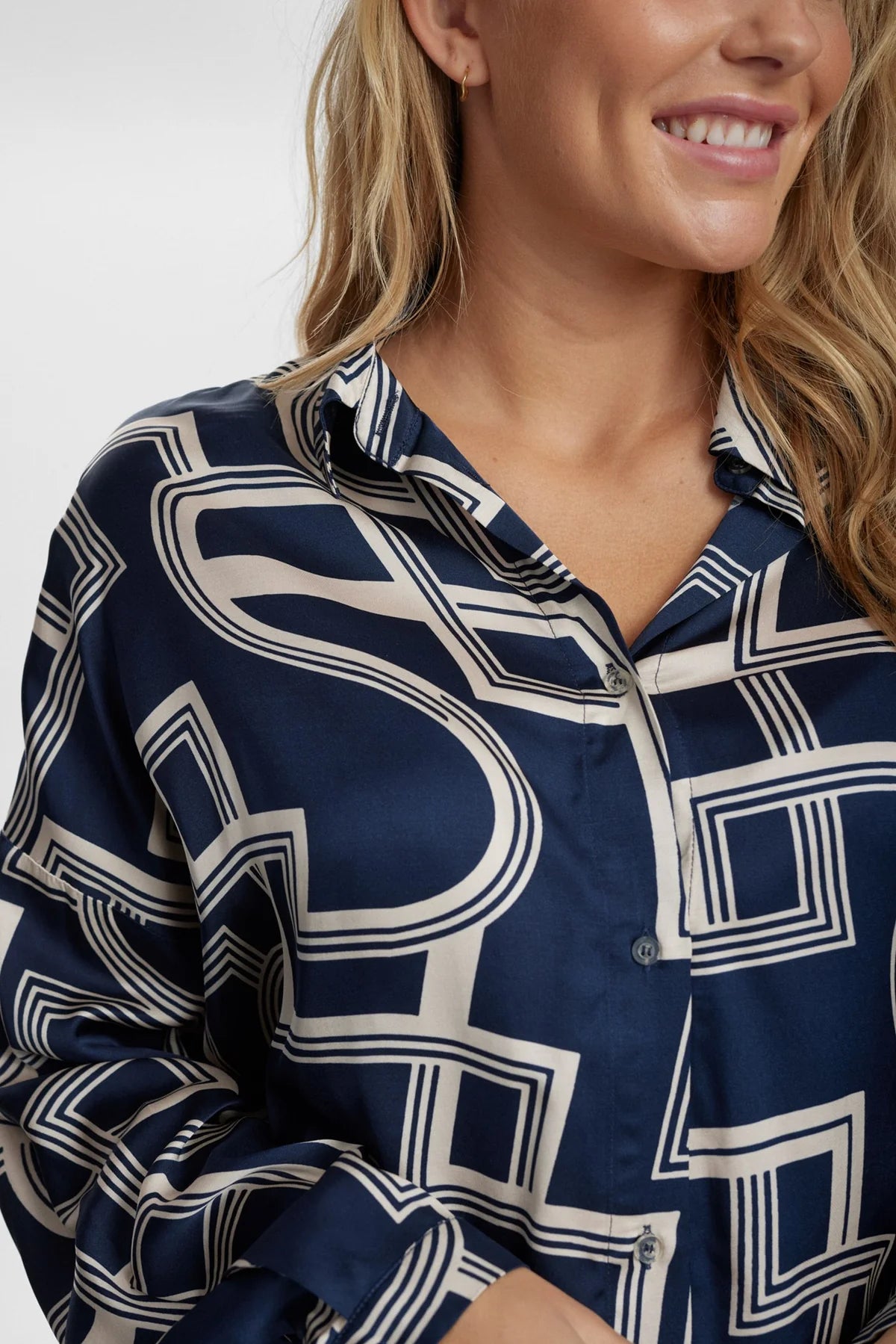 Numph NULETTY LOOSE SHIRT - Dark Sapphire