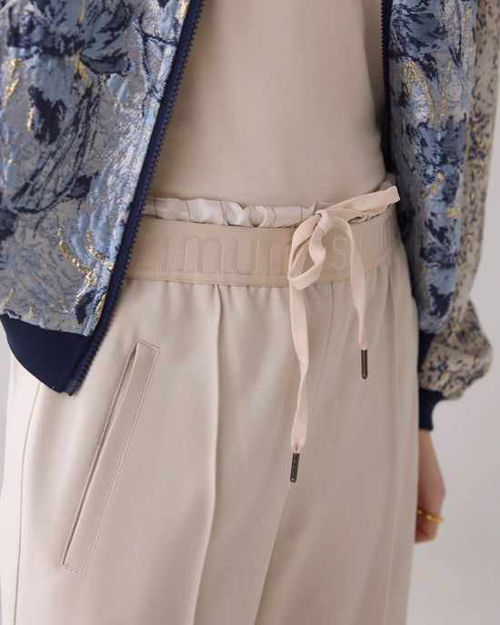 Load image into Gallery viewer, Summum Woman TROUSERS IN PUNTO MILANO FABRIC Black
