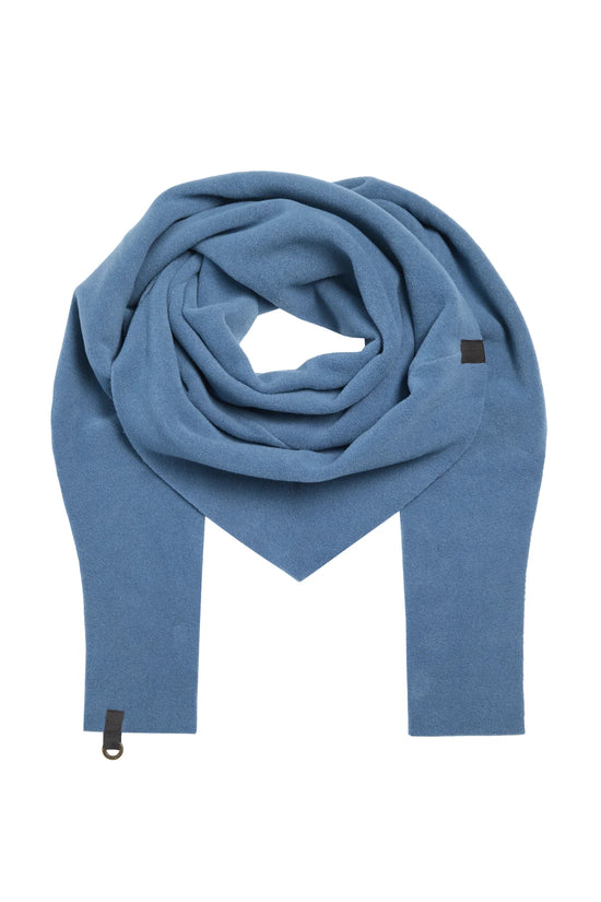 Henriette Steffensen TRIANGLE SCARF | 4051
DUSTY BLUE