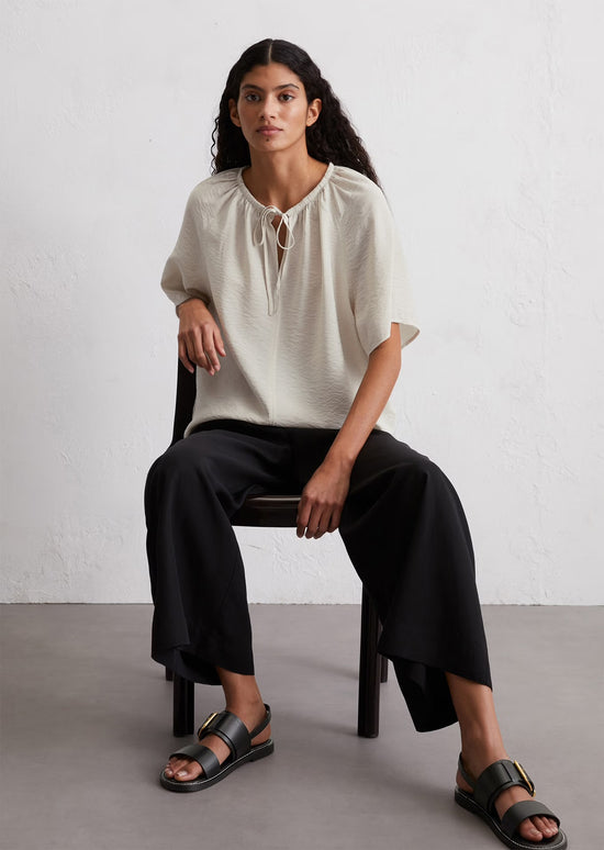 Load image into Gallery viewer, Marc O Polo RELAXED BLOUSE WITH CRINKLE STRUCTURE
