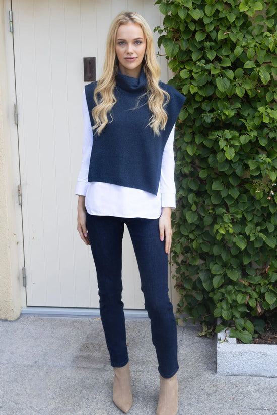 No2mor0 Zeus Wool Mix High Neck Gilet
Indigo Mellange