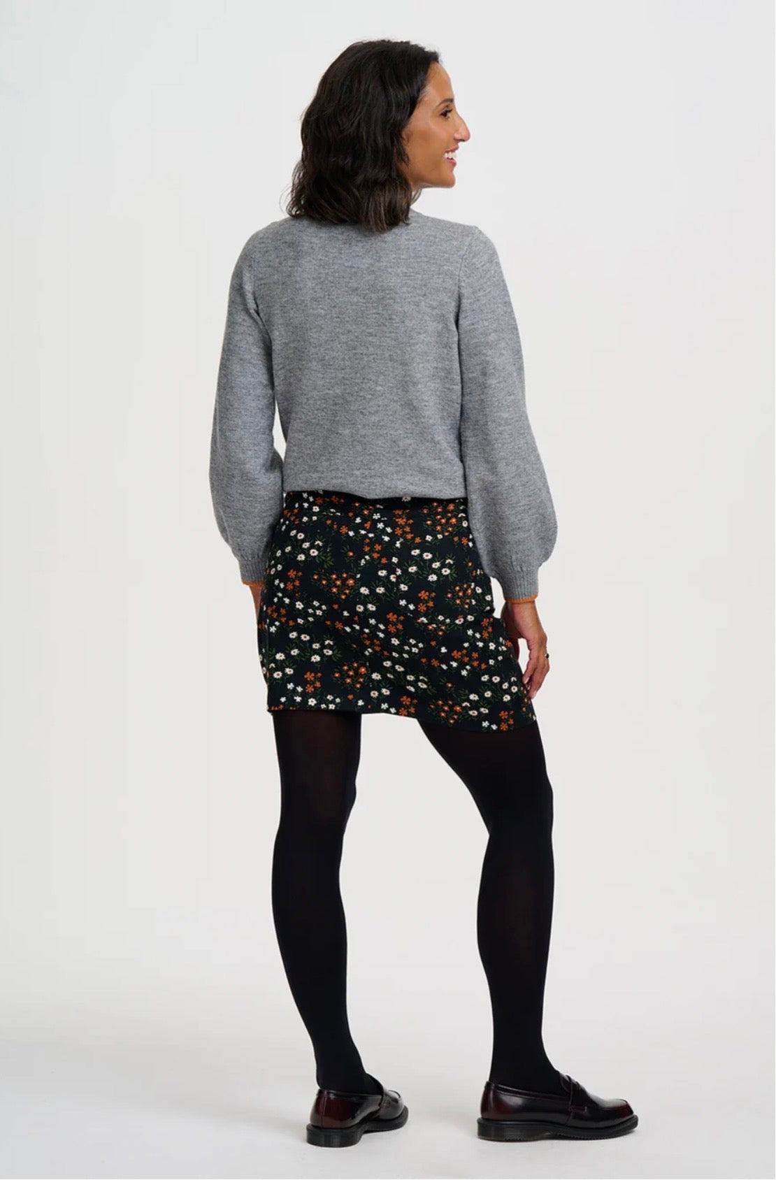 Sugarhill Brighton Glinda Cardigan
Grey Gold Hearts