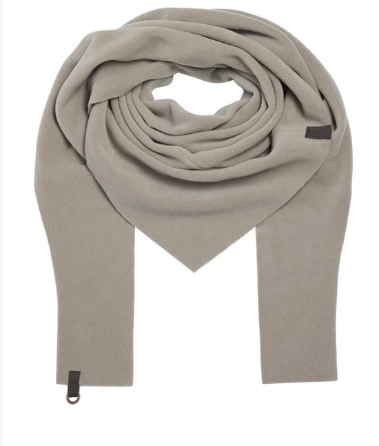 Henriette Steffensen TRIANGLE SCARF | 4051 Elephant