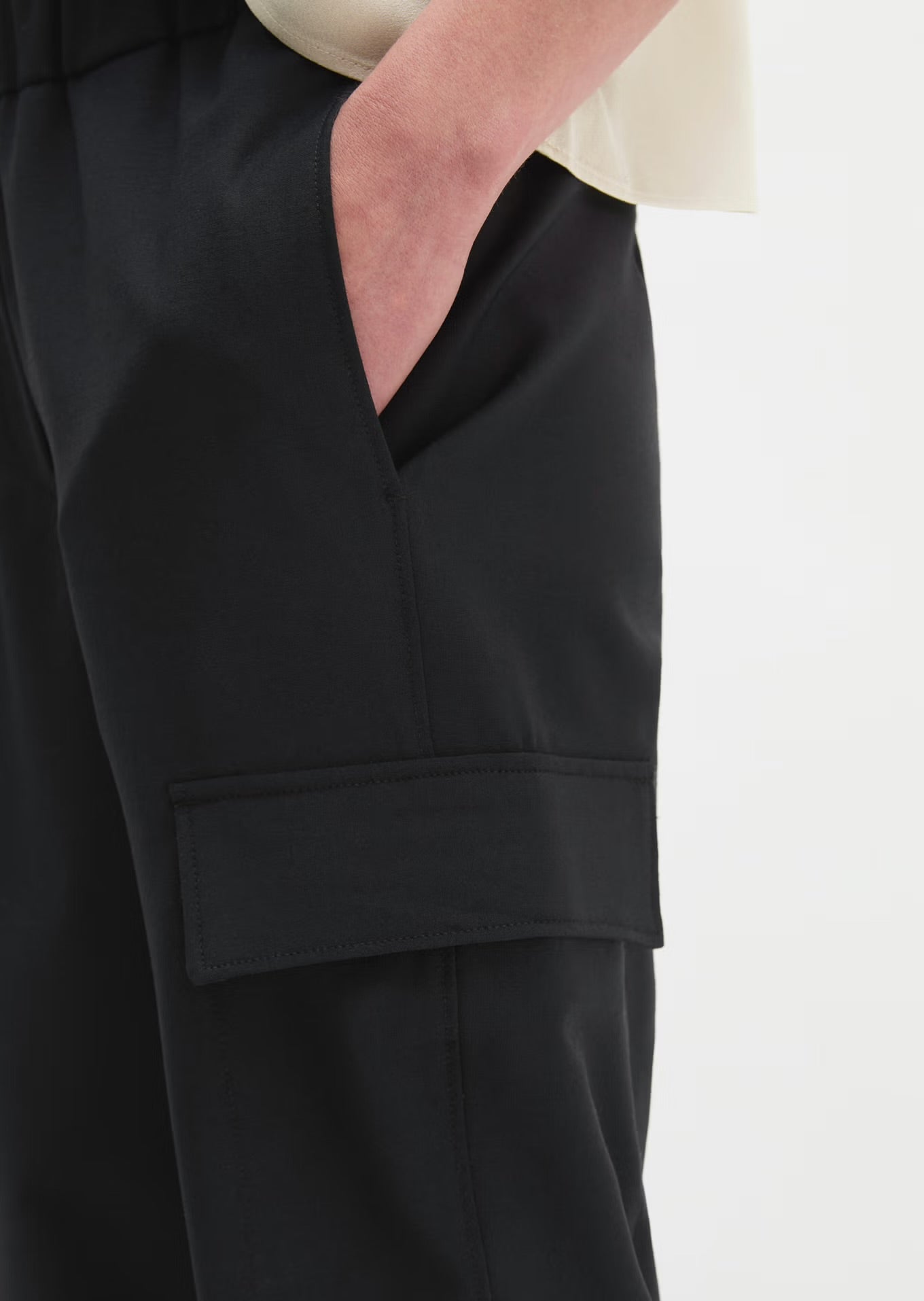 Marc O Polo  PULL-ON CARGO PANTS REGULAR MADE FROM A STRETCH VIRGIN WOOL MIX
