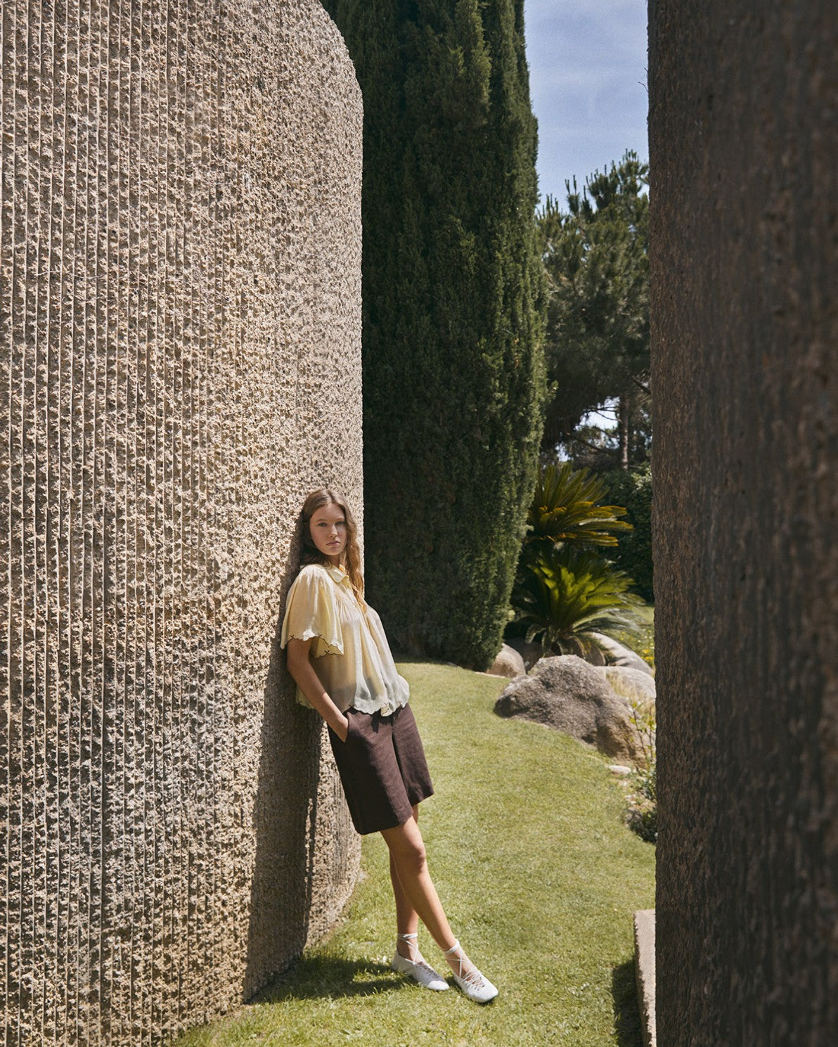 Yerse 100% LINEN BERMUDA SHORTS