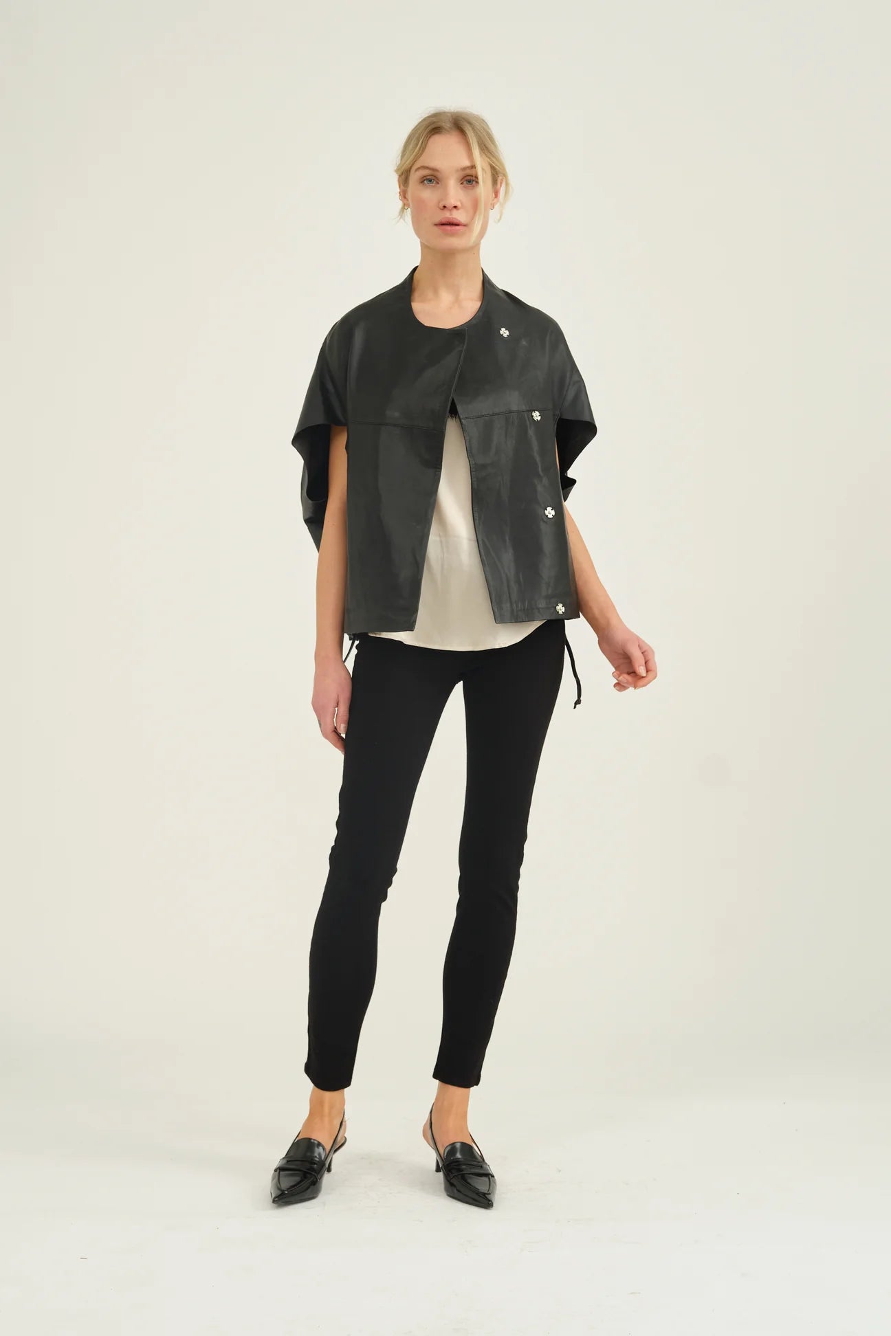 Load image into Gallery viewer, Pieszak PD-Lanni Leather Oversize Jacket
