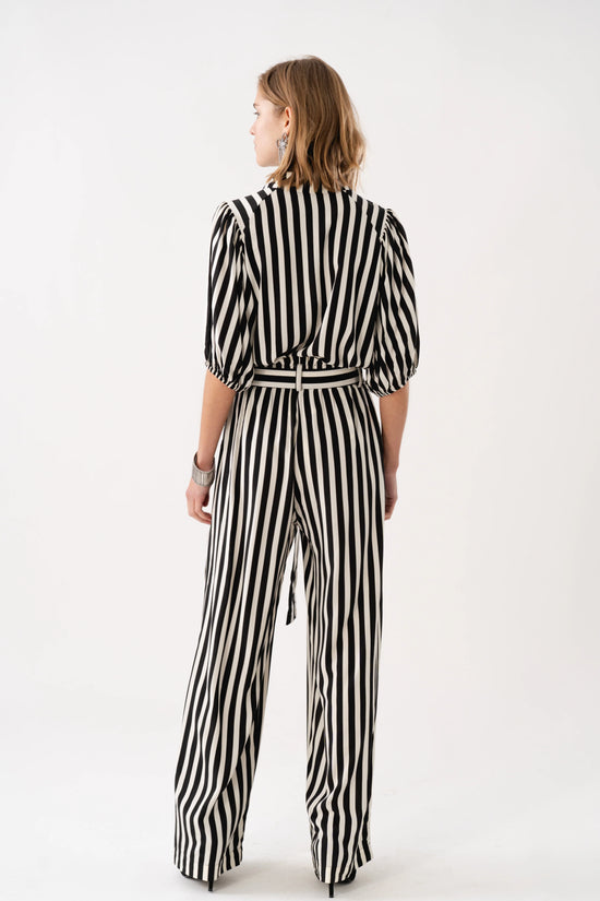 Load image into Gallery viewer, Lollys Laundry  PratoLL Shirt SS - Stripe
