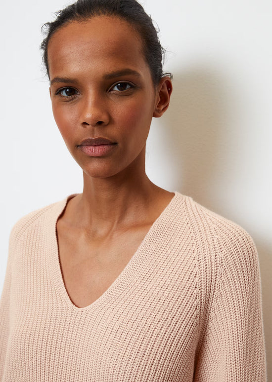 Load image into Gallery viewer, Marc O Polo V-NECK KNIT JUMPER RELAXED MADE FROM HEAVY COTTON YARN
