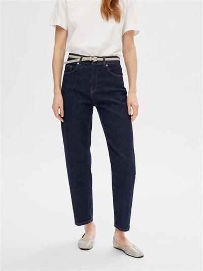 Load image into Gallery viewer, Selected/Femme DARK WASH JEANS
