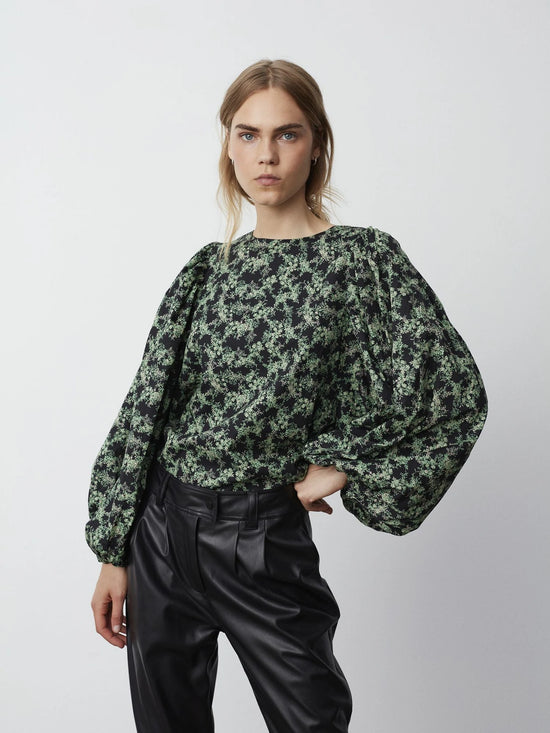 Load image into Gallery viewer, Sofie Schnoor Blouse
